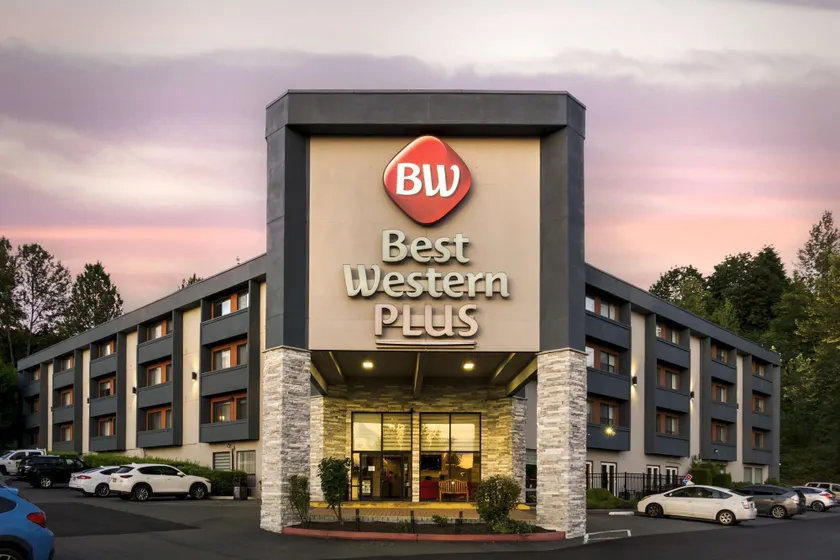 Best Western Plus Renton Inn - Image 1