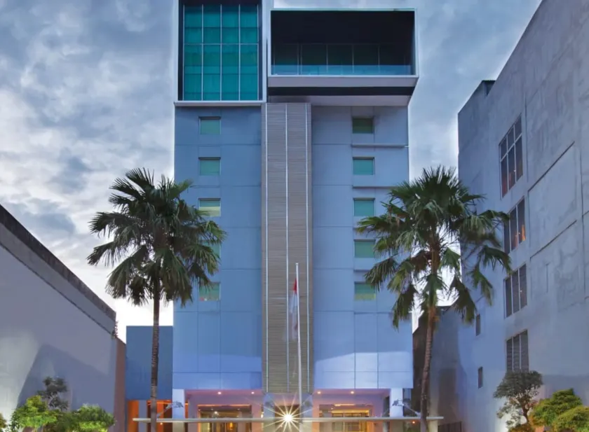 Sparks Life Jakarta, ARTOTEL Curated - Image 1