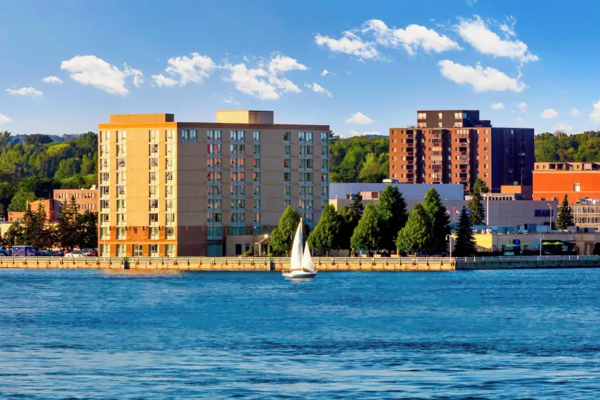 Delta Hotels by Marriott Sault Ste. Marie Waterfront - Image 1