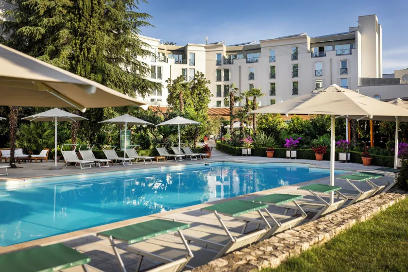 Rogner Hotel Tirana - Image 1