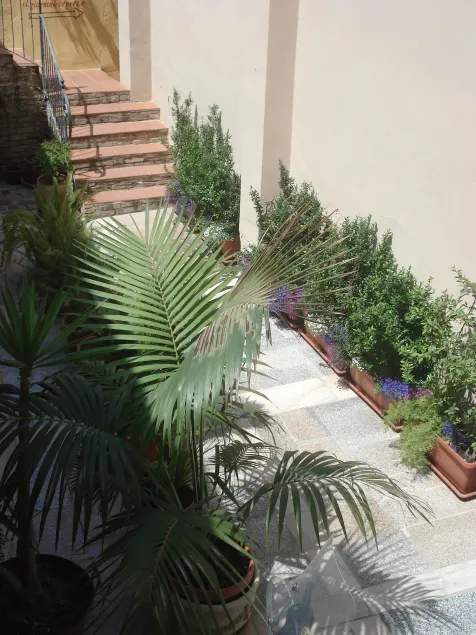 Guest House Il Giardino Segreto - Image 1