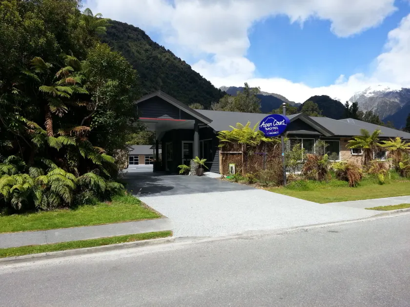 Aspen Court Franz Josef - Image 1