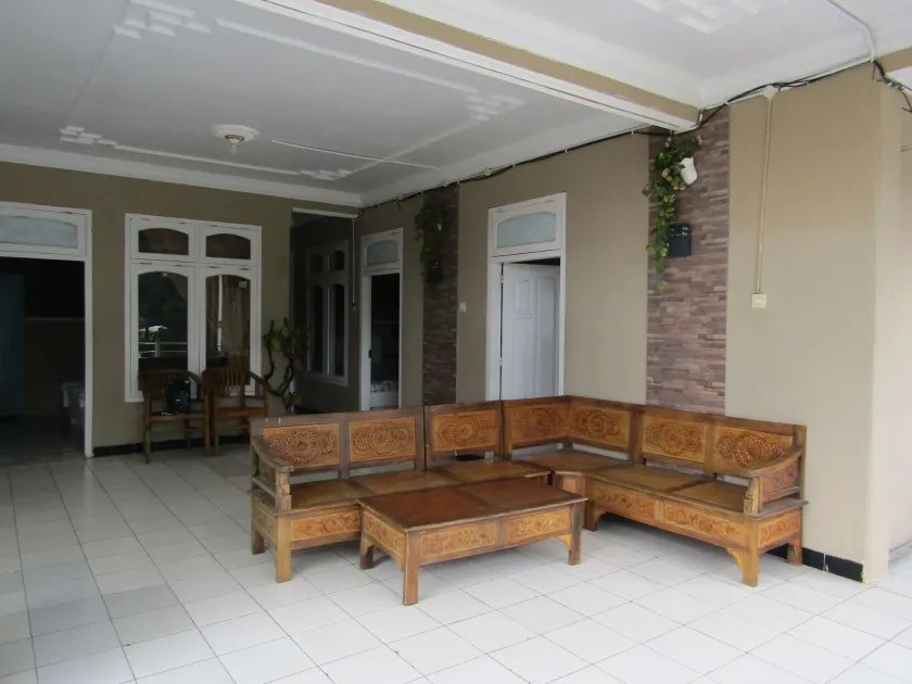 Penginapan Melati Sarangan - Image 1