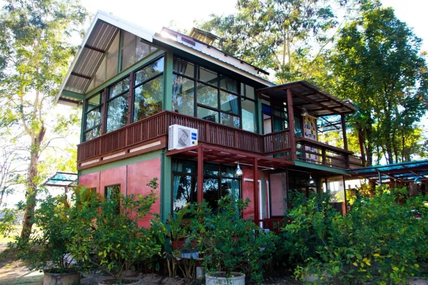 Phu Mi Lum Nao house by Nasi Jampu, Chiang Mai - Image 1
