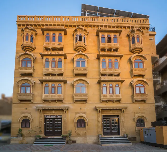 Hotel Akashdeep - Located City Centre - Image 1