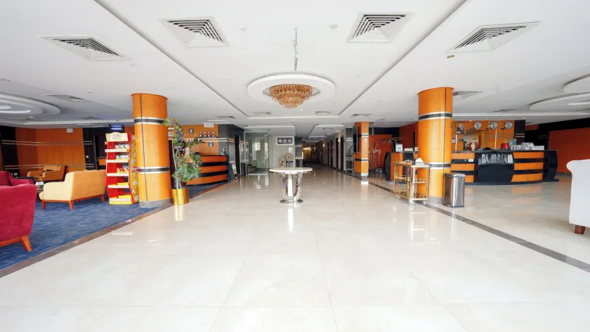 Al Masem Serviced Apartments - Gharnata - Exit 9 - Indgang