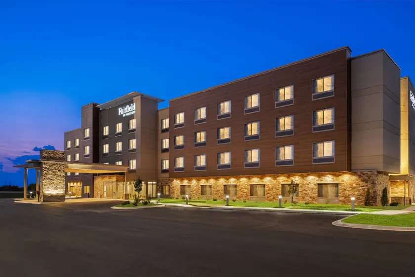 Fairfield by Marriott Inn & Suites Baraboo - Image 1