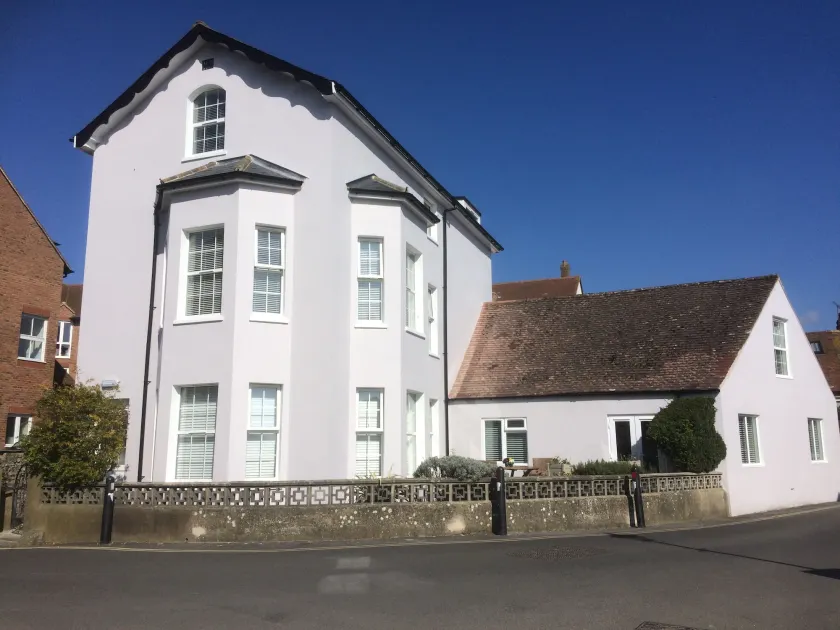 Arden House - Image 1