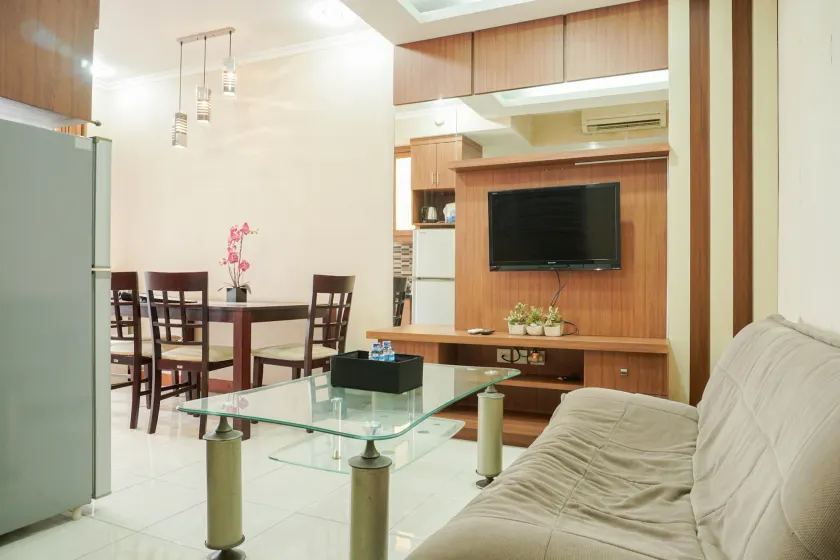 Homey And Compact 2Br Marina Ancol Apartment - Image 1