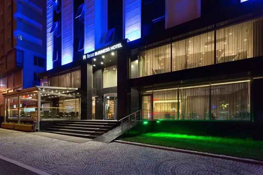 Fesa Business Hotel - Image 1