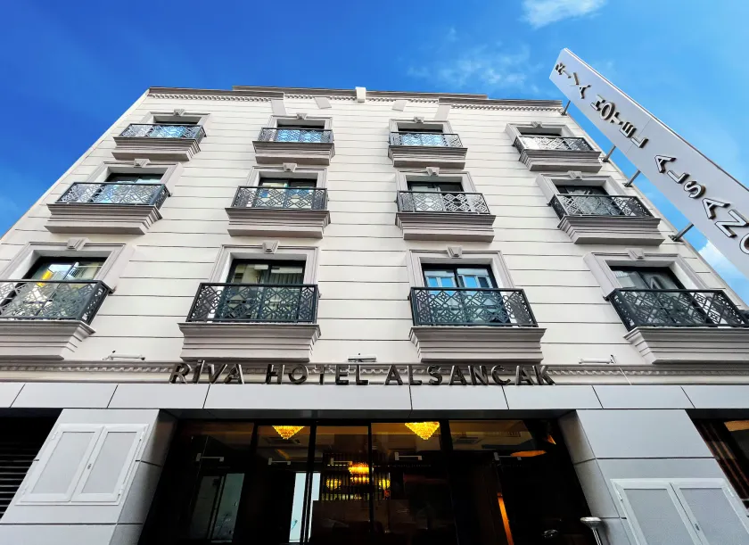 Riva Hotel Alsancak - Image 1