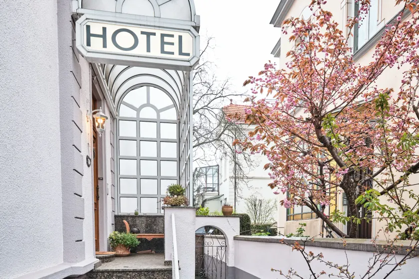 Hotel Haus Berlin - Image 1