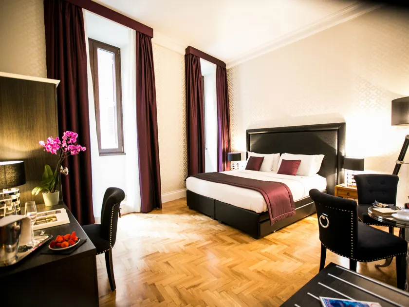 Minerva Relais - Image 1