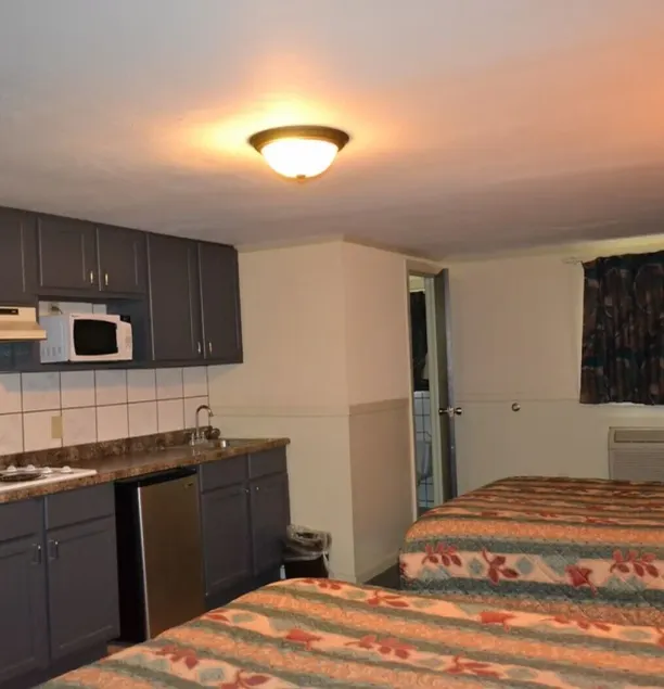 Tourest Motel - Image 1