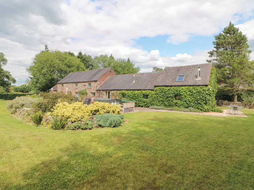 Lee House Cottage - Image 1