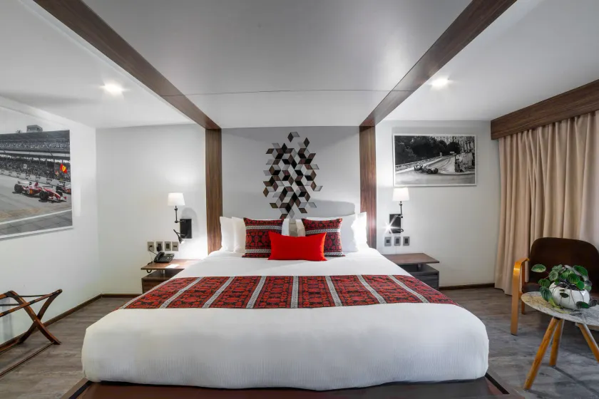 Flow Condesa - Adults Only - Image 1