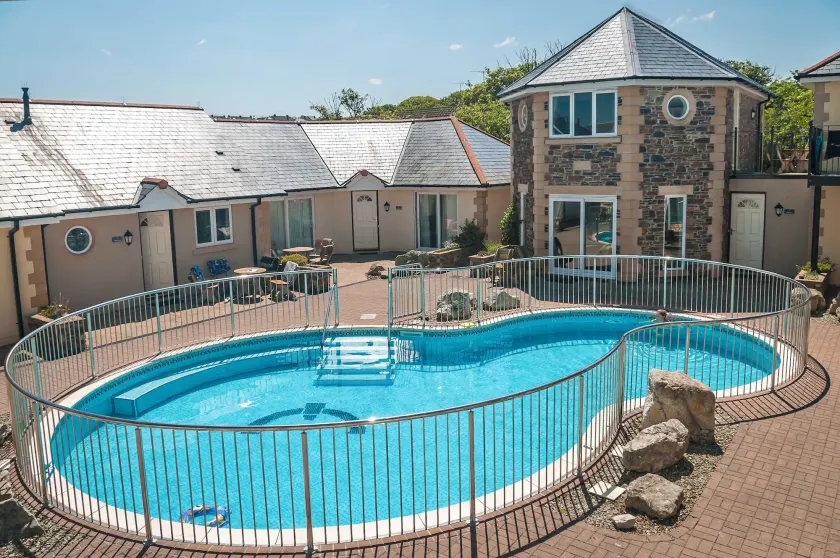 Porth Veor Manor Villas & Apartments - Image 1