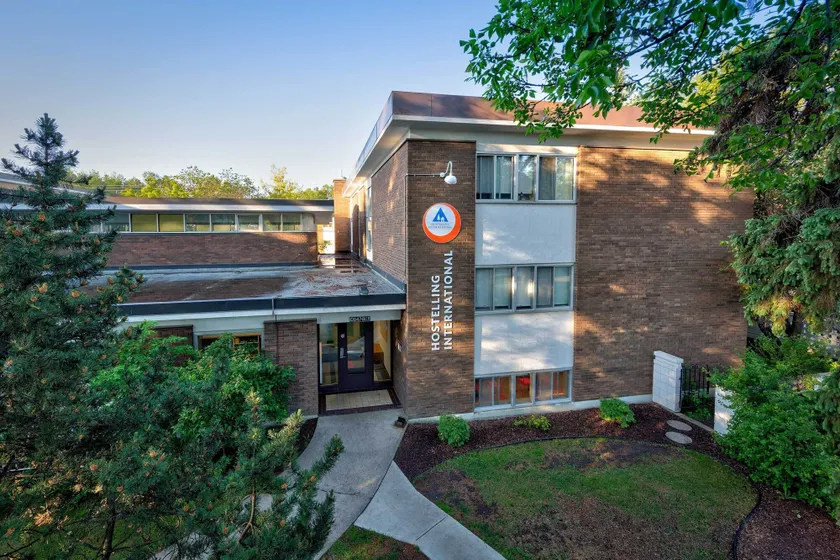 HI Edmonton - Hostel - Image 1