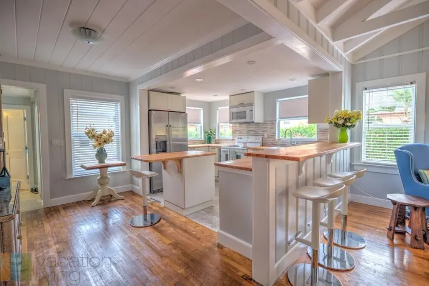 Seagrape Cottage - Image 1