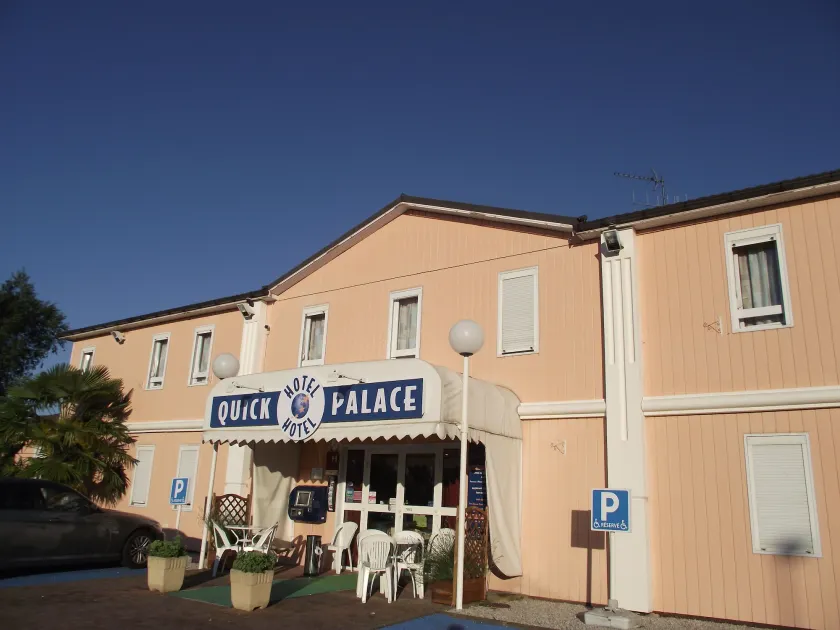 Quick Palace Le Mans - Image 1