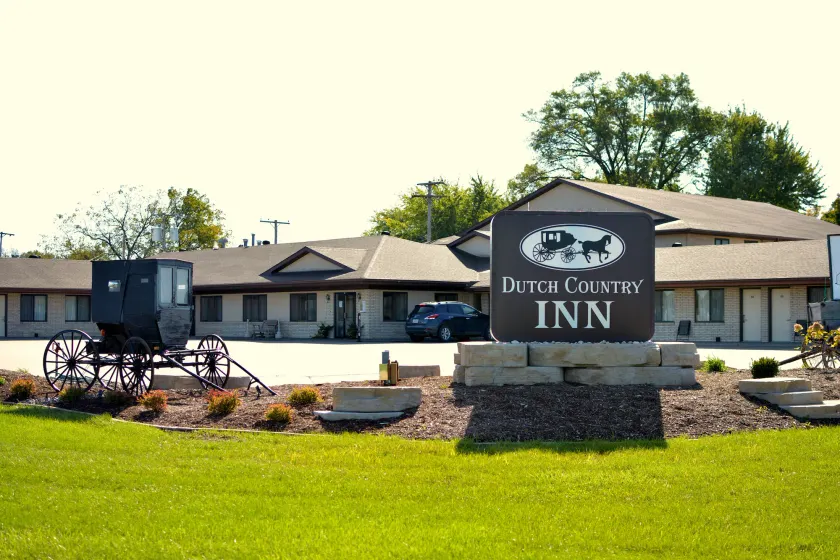 Dutch Country Inn - Image 1