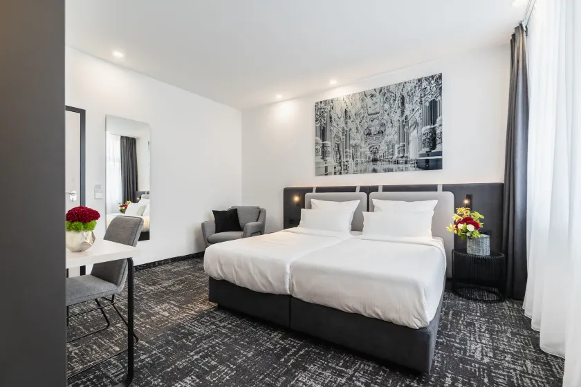 Libarty Hotels - Image 1