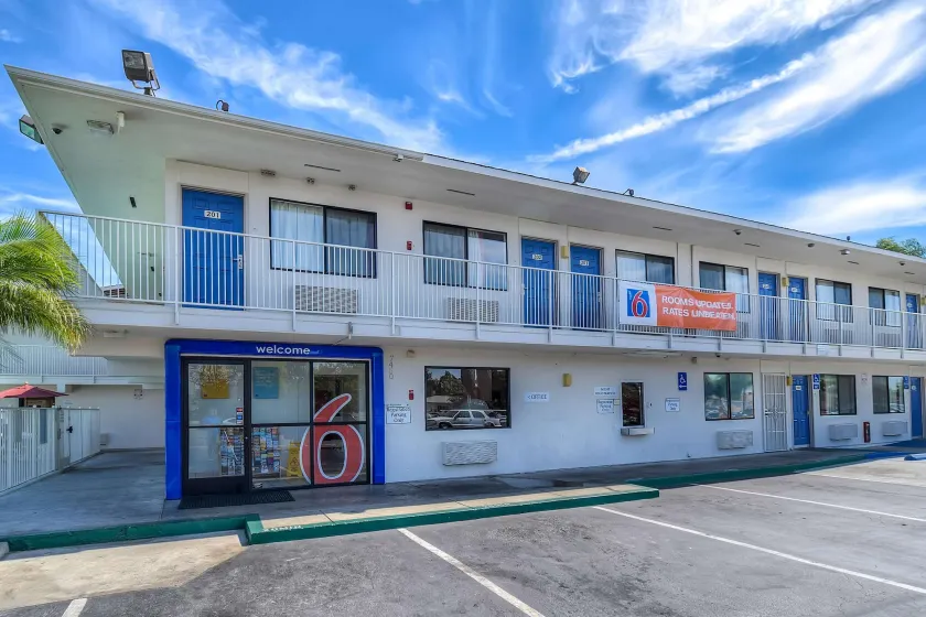 Motel 6 Stanton, CA - Anaheim West - Image 1