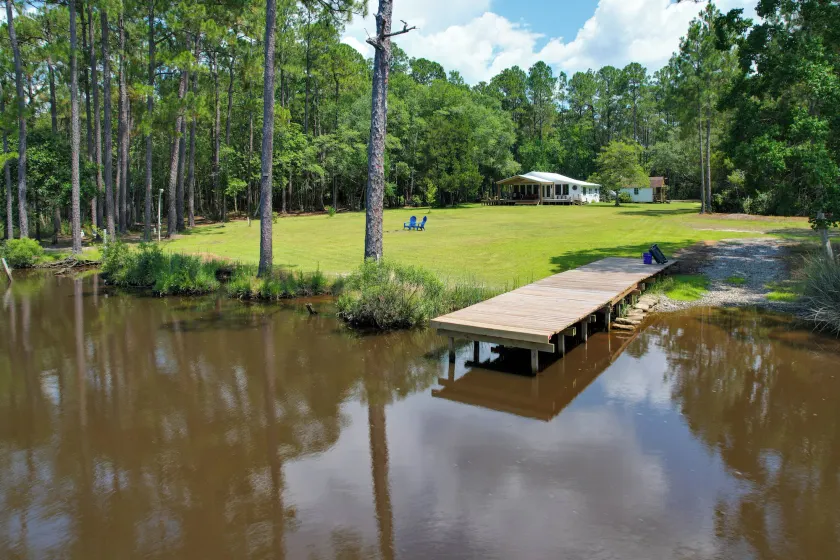 Private Ocean Springs Waterfront Retreat W/porch - Image 1
