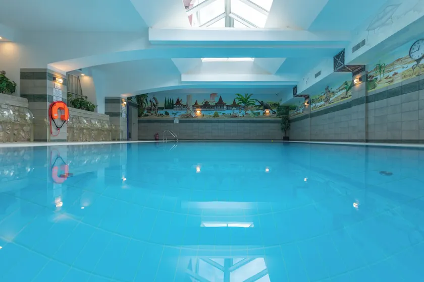 Holiday Club Apartman Hotel - Image 1