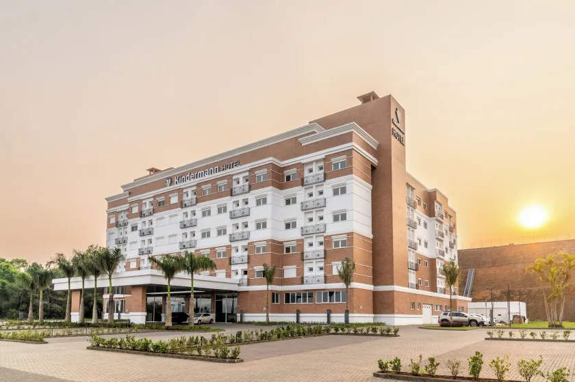 Hotel Kindermann Chapecó - Hotel Novo - Image 1