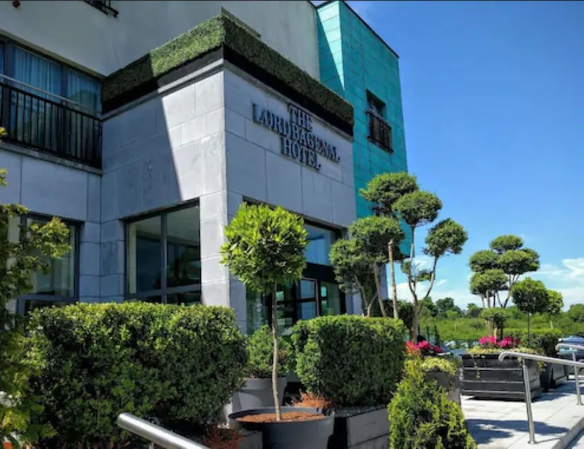 Lord Bagenal Inn - Image 1