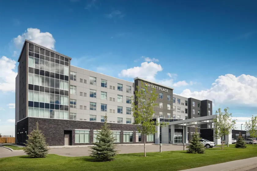 Hyatt Place Calgary Airport - Image 1