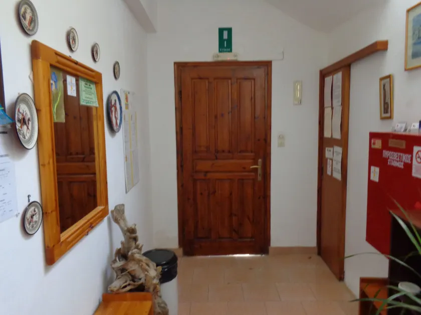 Savas Rooms - Image 1