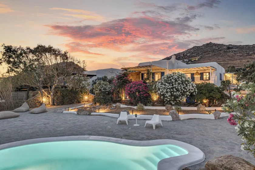 Bougainvillea Comfort Villa Mykonos - Image 1
