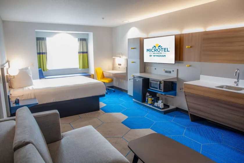 Microtel Inn & Suites by Wyndham Kingsland Naval Base I-95 - Image 1