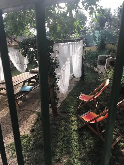On Holiday Between Sky And Sea geco Di Campiglia pet friendly big garden - Image 1