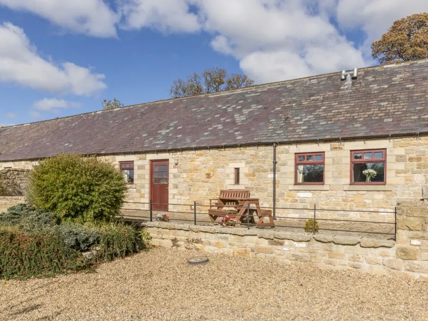 Ridge Cottage - Image 1