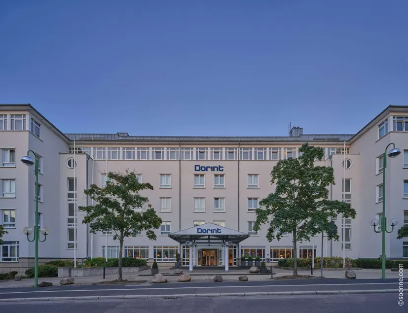 Dorint Hotel Bonn - Image 1