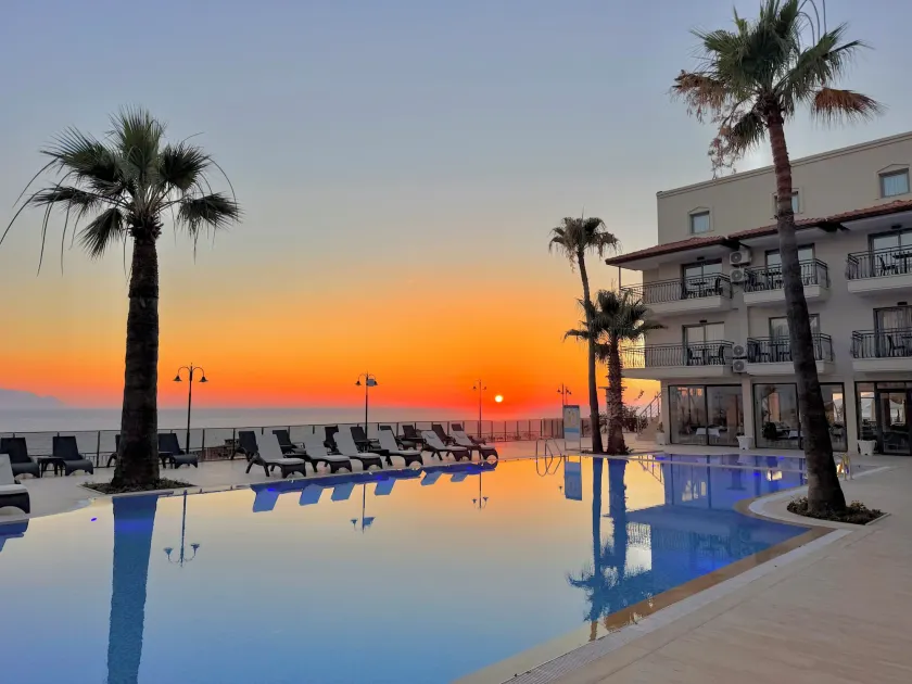 Altamare Hotel Kuşadası 14 Adults Only - Image 1
