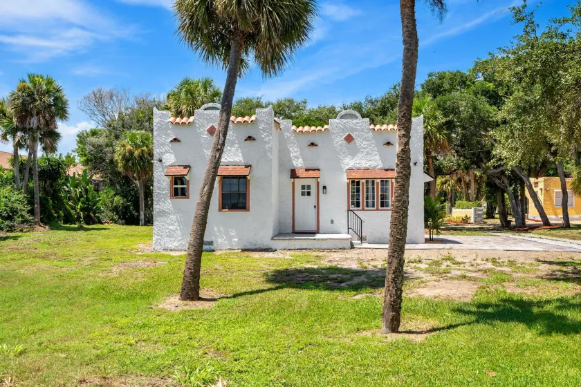105 Praetorius Ln - Image 1
