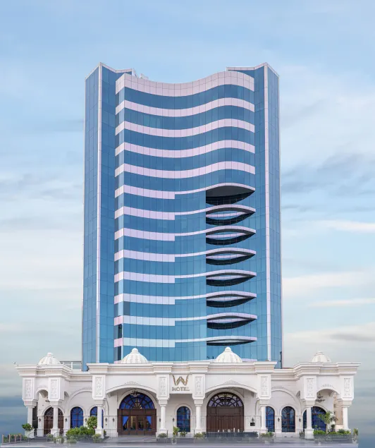 WA Hotel - Image 1