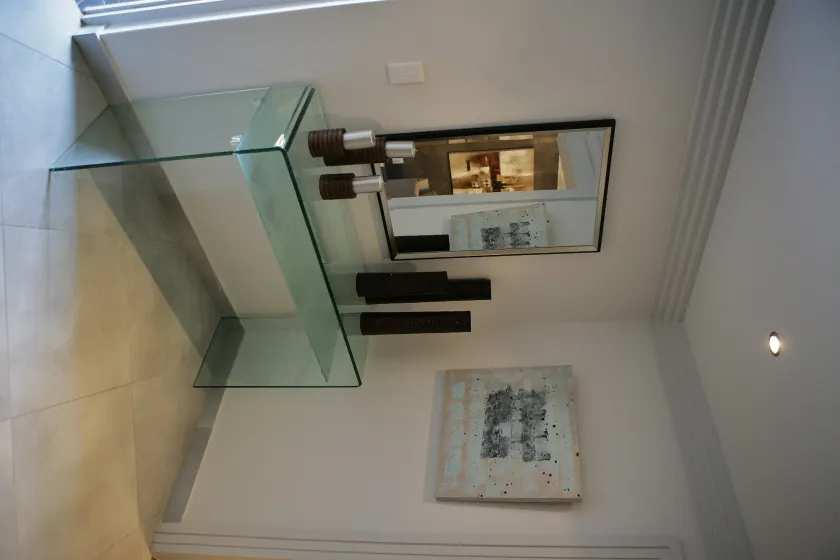 Villa Moyal - Interior entrance