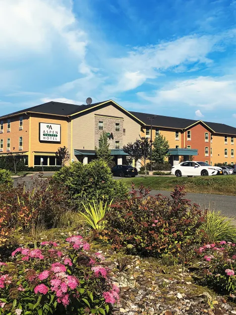 Aspen Suites Hotel Juneau - Image 1