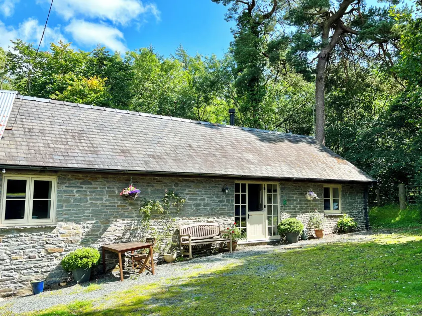 Drovers Retreat - Image 1