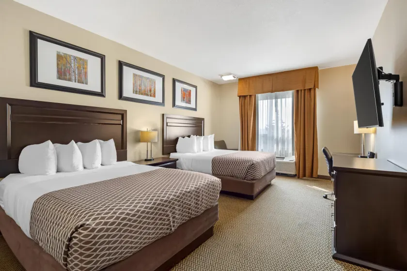 Best Western Plus St Albert - Image 1