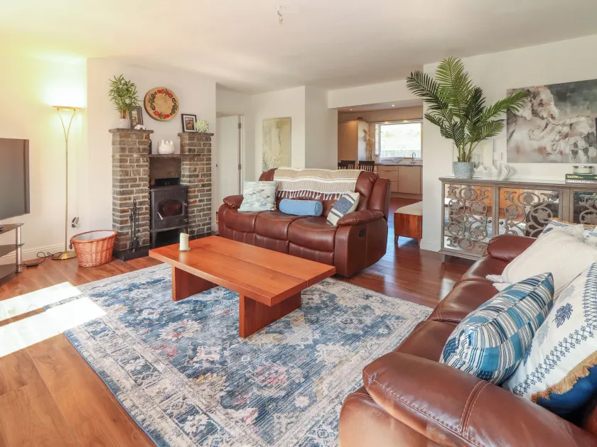 Cottage View - Image 1