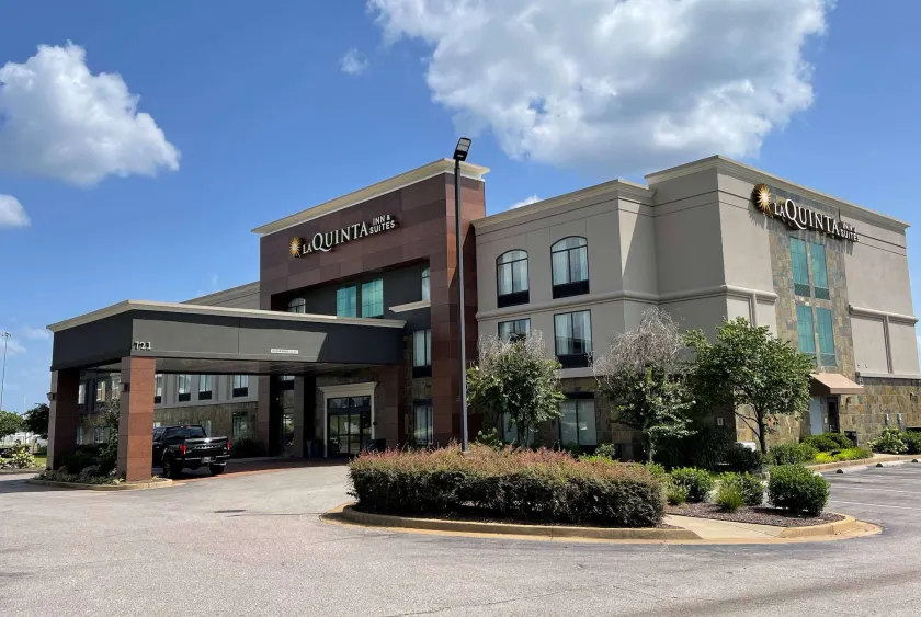 La Quinta by Wyndham Horn Lake / Southaven Area - Image 1