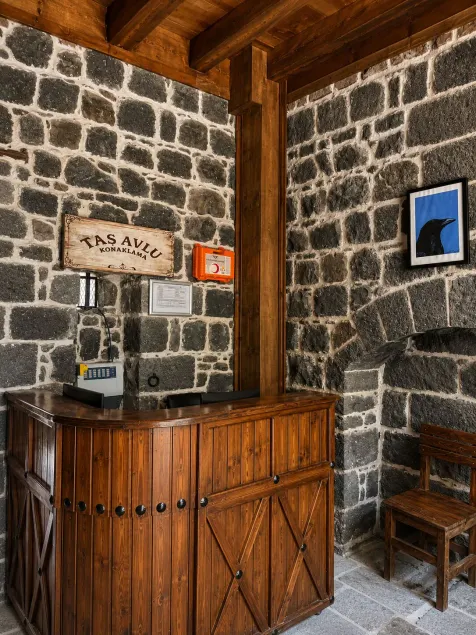 Taş Avlu Konaklama Tesisi - Lobby