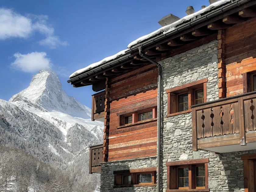 Mountain Paradise - Image 1