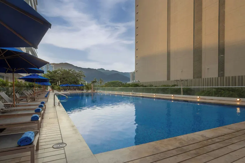 Courtyard By Marriott Santa Marta Resort - Image 1